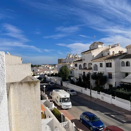Ferienwohnung Casa Benita Torrevieja Exterior foto